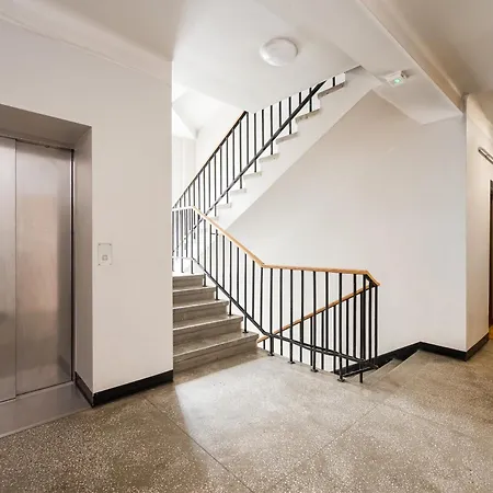 Andersa Riverside By Bookinghost *