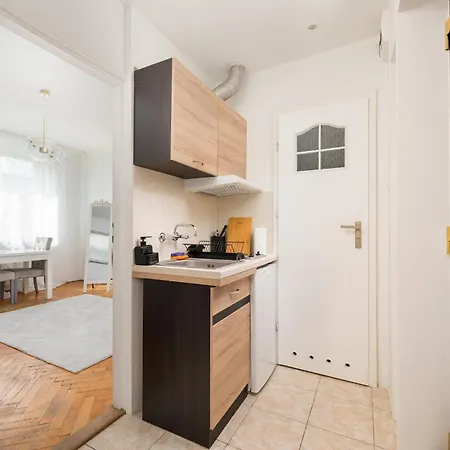 Andersa Riverside By Bookinghost * Warszawa